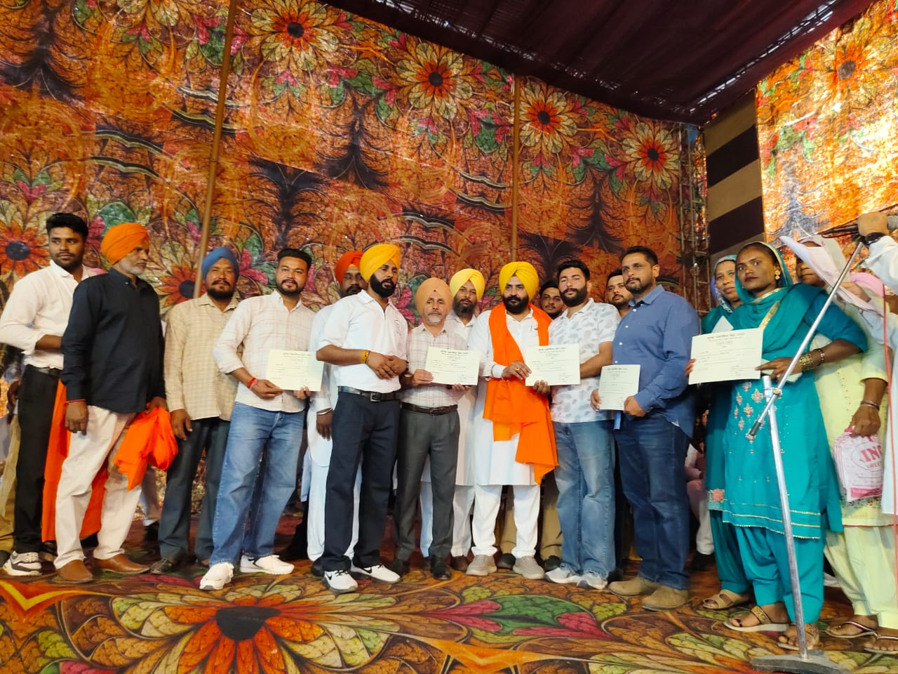 ਪਿੰਡਾਂ ਦੇ ਵਿਕਾਸ ਲਈ ਇਮਾਨਦਾਰੀ ਨਾਲ ਕੰਮ ਕਰਨ ਪੰਚਾਇਤਾਂ : ਹਰਮੀਤ ਪਠਾਣਮਾਜਰਾ